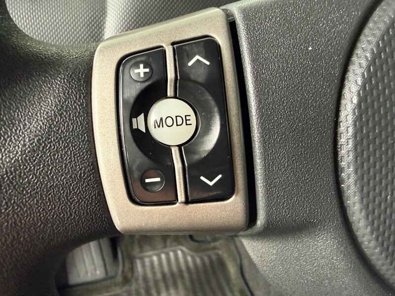 Scion xB Vehicle Full-screen Gallery Image 20