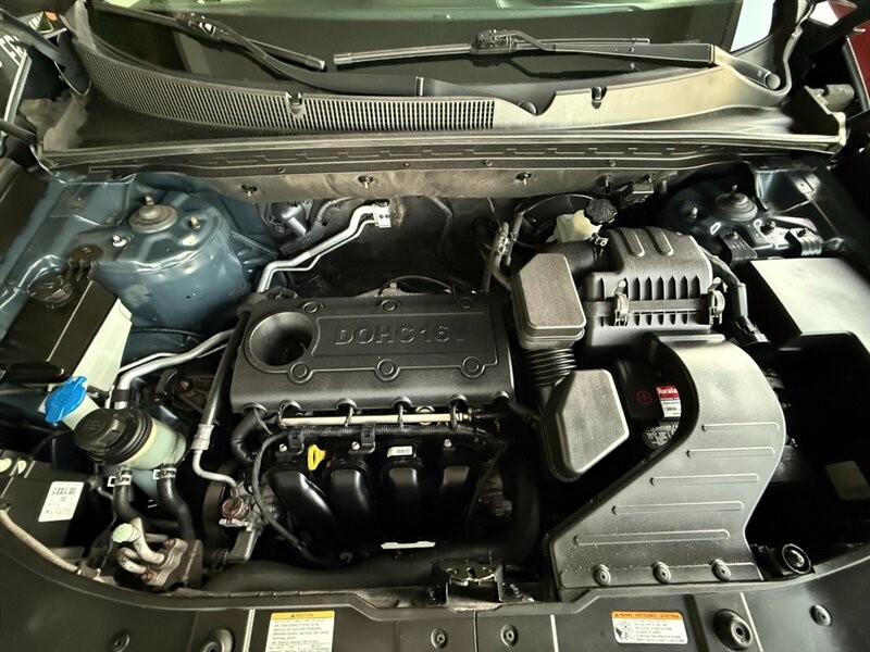 Kia Sorento Vehicle Full-screen Gallery Image 33