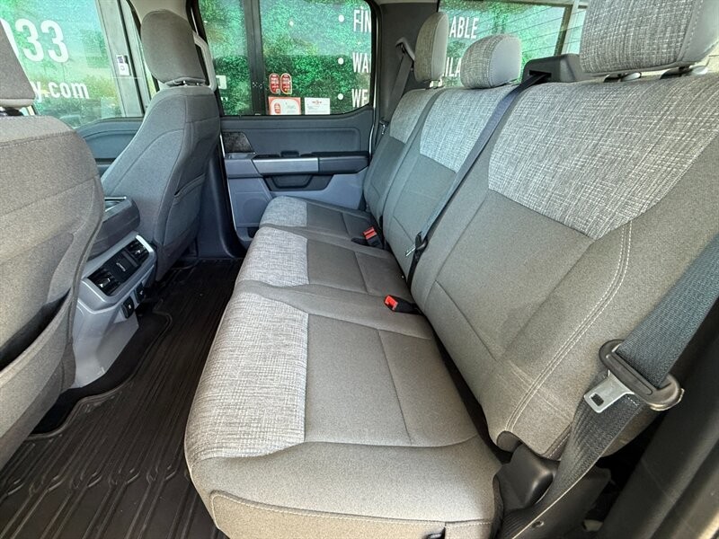 Ford F-150 Lightning Vehicle Full-screen Gallery Image 27