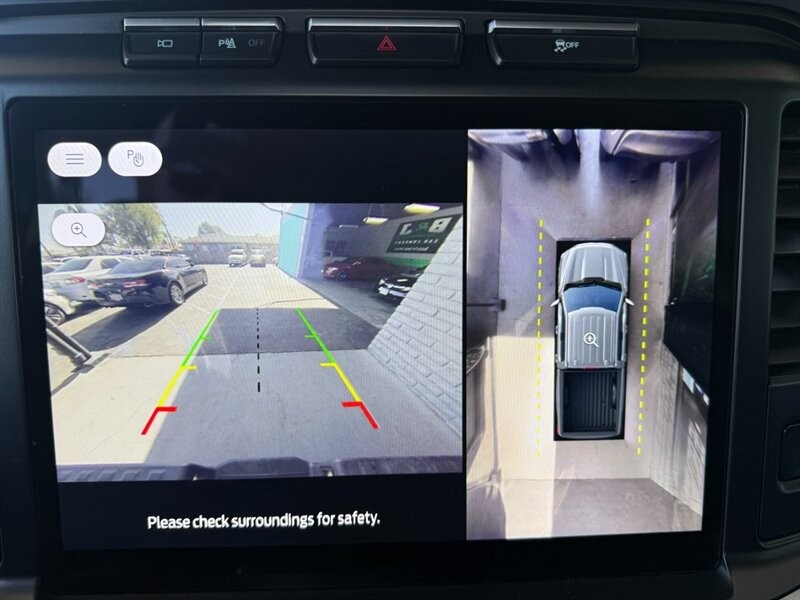 Ford F-150 Lightning Vehicle Full-screen Gallery Image 36