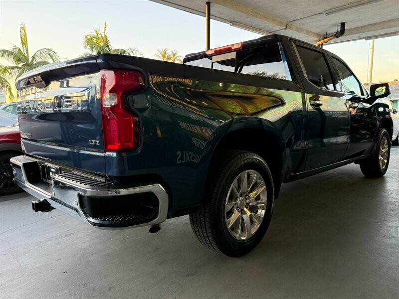 Chevrolet Silverado 1500 Vehicle Full-screen Gallery Image 09