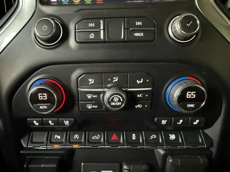 Chevrolet Silverado 1500 Vehicle Full-screen Gallery Image 35