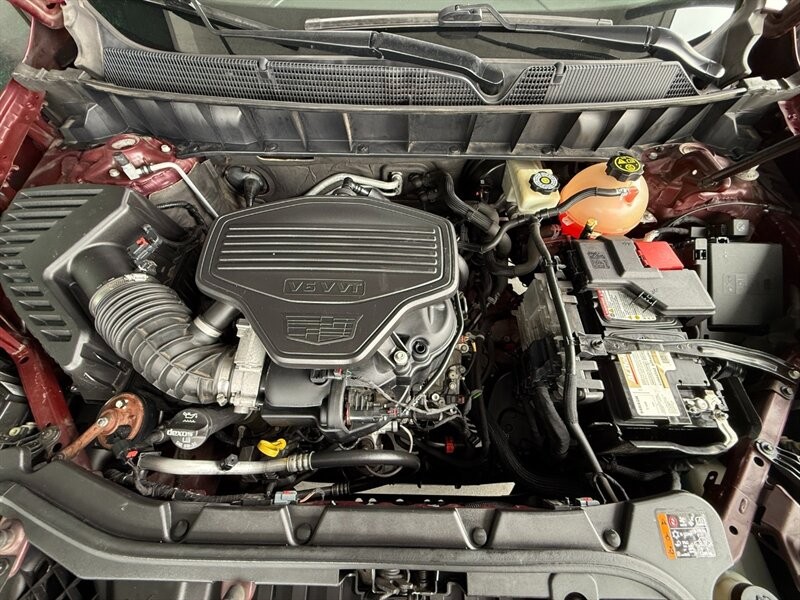 Cadillac XT5 Vehicle Full-screen Gallery Image 43