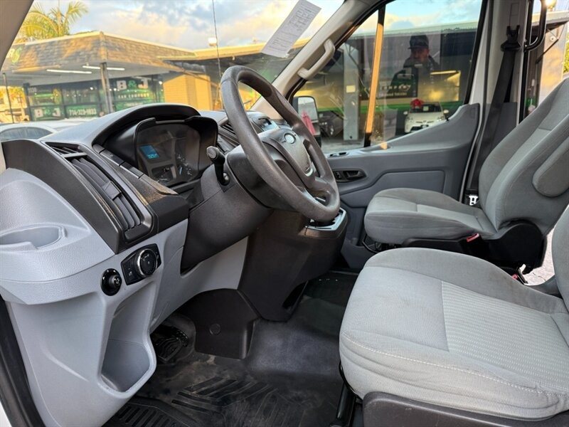 Ford Transit Cargo Van Vehicle Full-screen Gallery Image 14