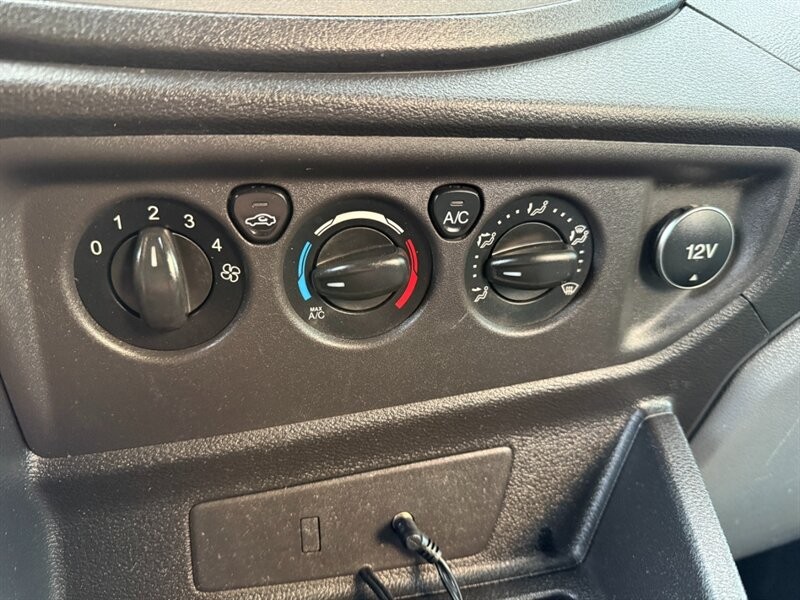 Ford Transit Cargo Van Vehicle Full-screen Gallery Image 20