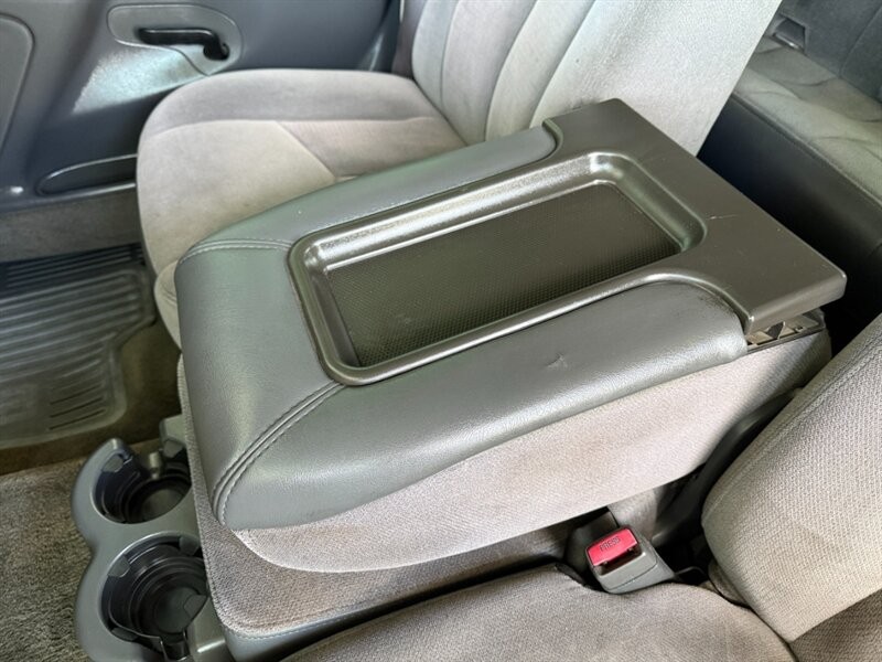 GMC Sierra 1500 Vehicle Full-screen Gallery Image 23