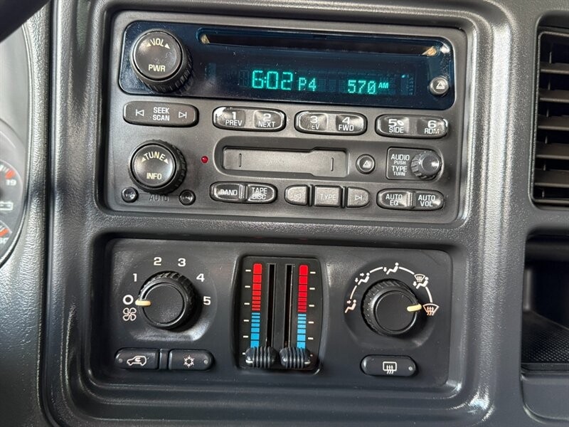 GMC Sierra 1500 Vehicle Full-screen Gallery Image 29