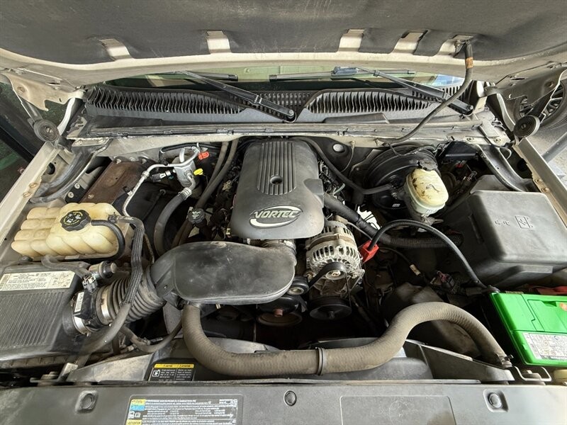 GMC Sierra 1500 Vehicle Full-screen Gallery Image 32