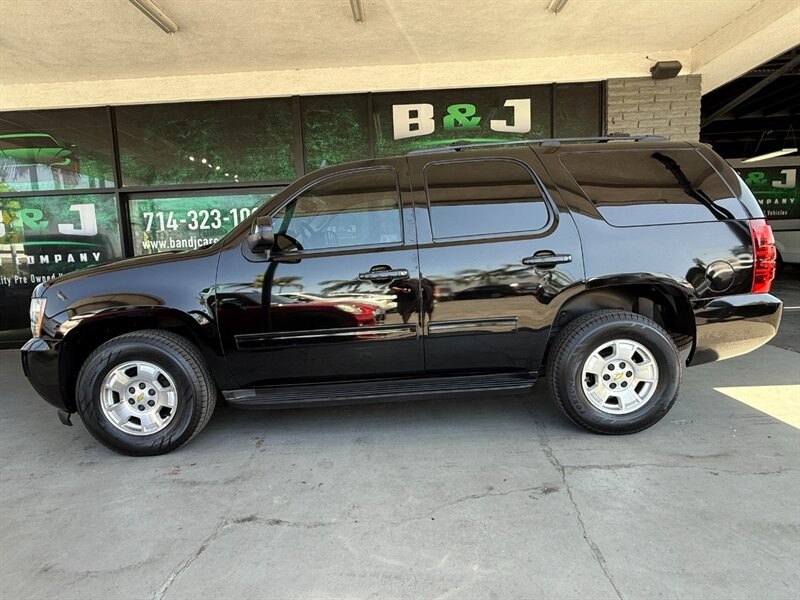 Chevrolet Tahoe Vehicle Full-screen Gallery Image 04