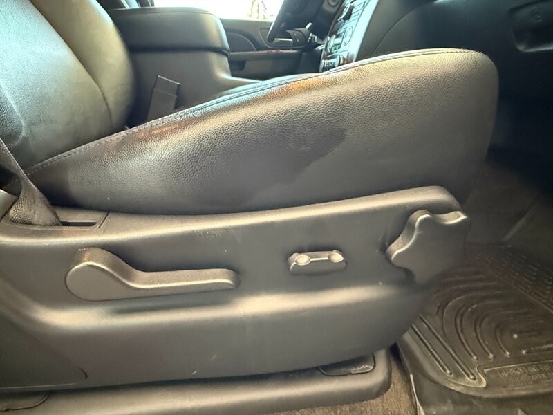 Chevrolet Tahoe Vehicle Full-screen Gallery Image 30