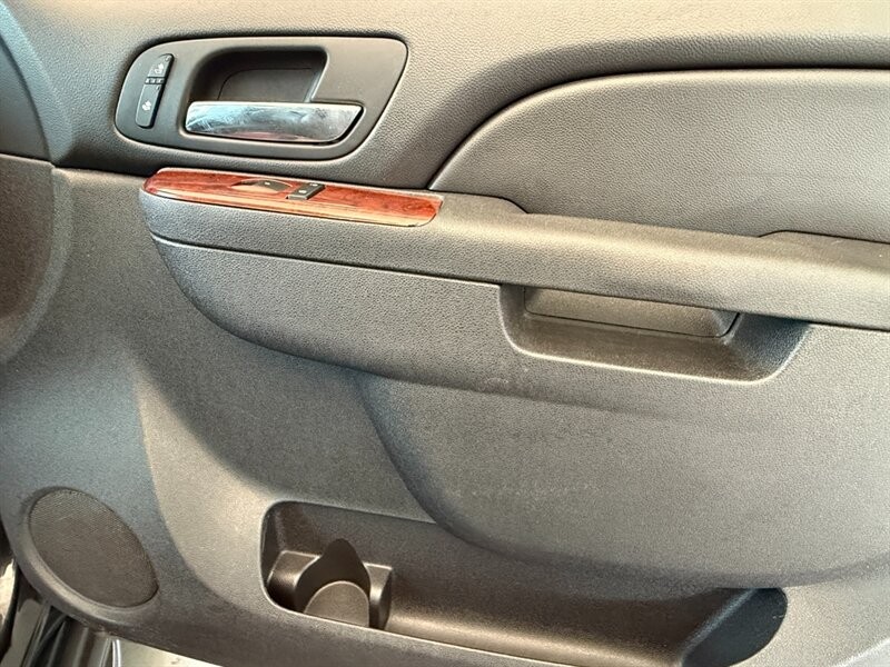 Chevrolet Tahoe Vehicle Full-screen Gallery Image 31