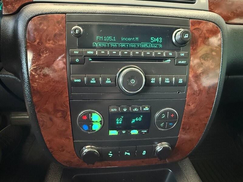 Chevrolet Tahoe Vehicle Full-screen Gallery Image 33