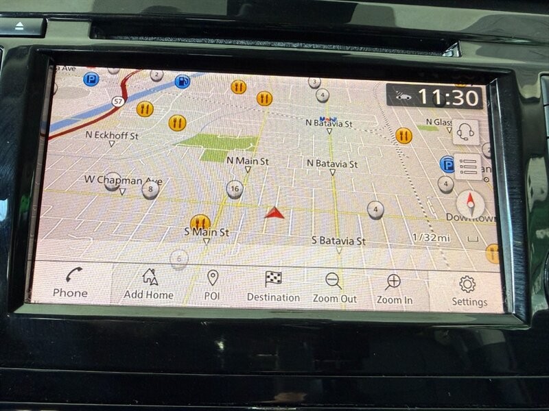 Nissan Rogue Vehicle Full-screen Gallery Image 31