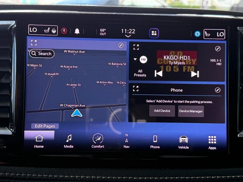 Chrysler Pacifica Vehicle Full-screen Gallery Image 34