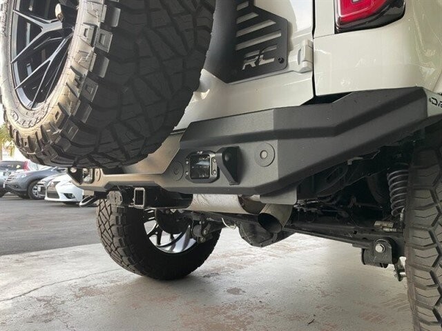 Ford Bronco Vehicle Full-screen Gallery Image 20