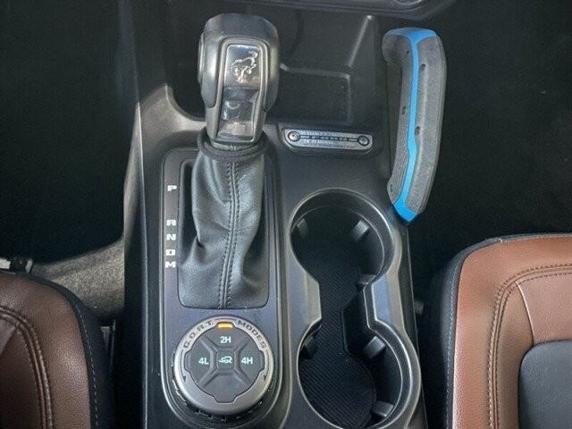 Ford Bronco Vehicle Full-screen Gallery Image 42