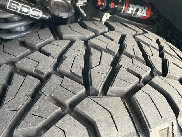 Ford Bronco Vehicle Full-screen Gallery Image 46