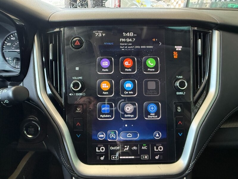 Subaru Outback Vehicle Full-screen Gallery Image 28