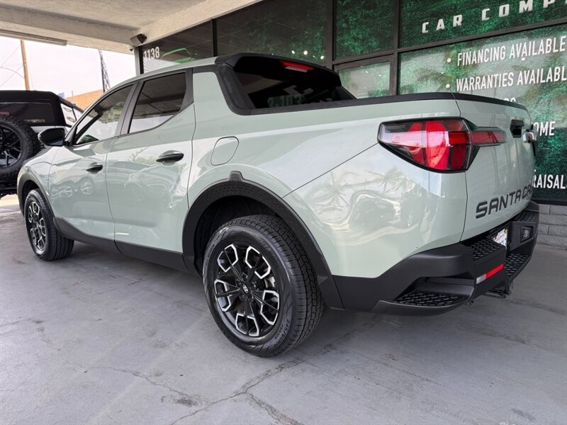 Hyundai Santa Cruz Vehicle Full-screen Gallery Image 04