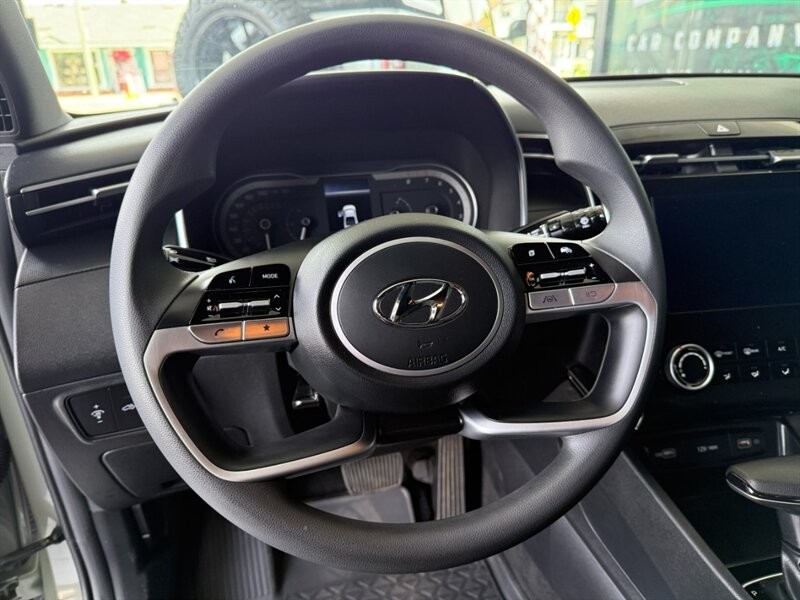 Hyundai Santa Cruz Vehicle Full-screen Gallery Image 19