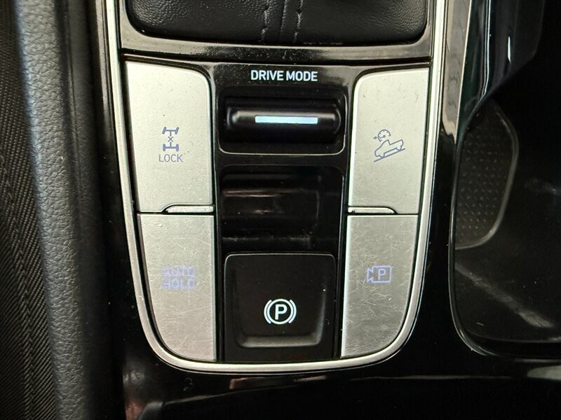 Hyundai Santa Cruz Vehicle Full-screen Gallery Image 32