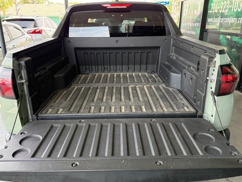 Hyundai Santa Cruz Vehicle Full-screen Gallery Image 34