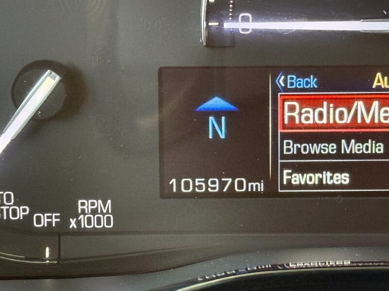 Cadillac XT5 Vehicle Full-screen Gallery Image 33