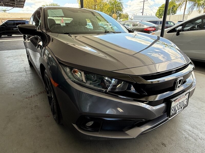 Honda Civic Sedan Vehicle Full-screen Gallery Image 08
