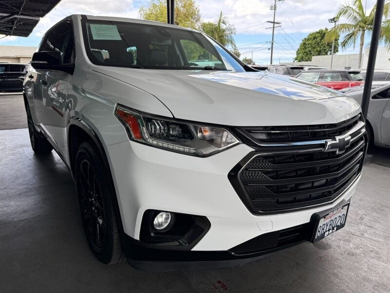 Chevrolet Traverse Vehicle Full-screen Gallery Image 09