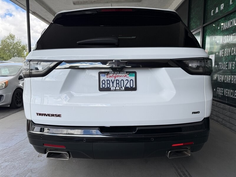 Chevrolet Traverse Vehicle Full-screen Gallery Image 14