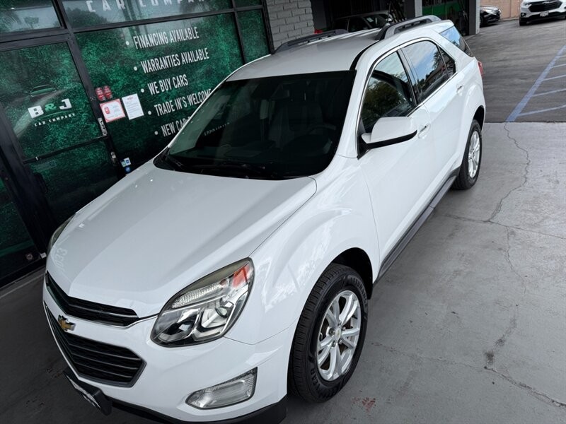 Chevrolet Equinox Vehicle Full-screen Gallery Image 02