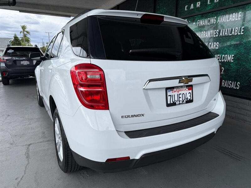 Chevrolet Equinox Vehicle Full-screen Gallery Image 07