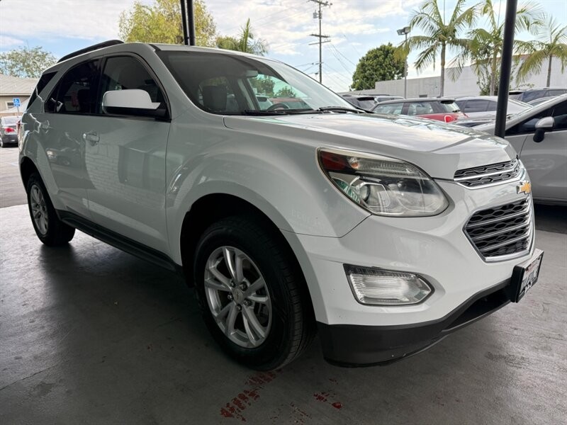 Chevrolet Equinox Vehicle Full-screen Gallery Image 08