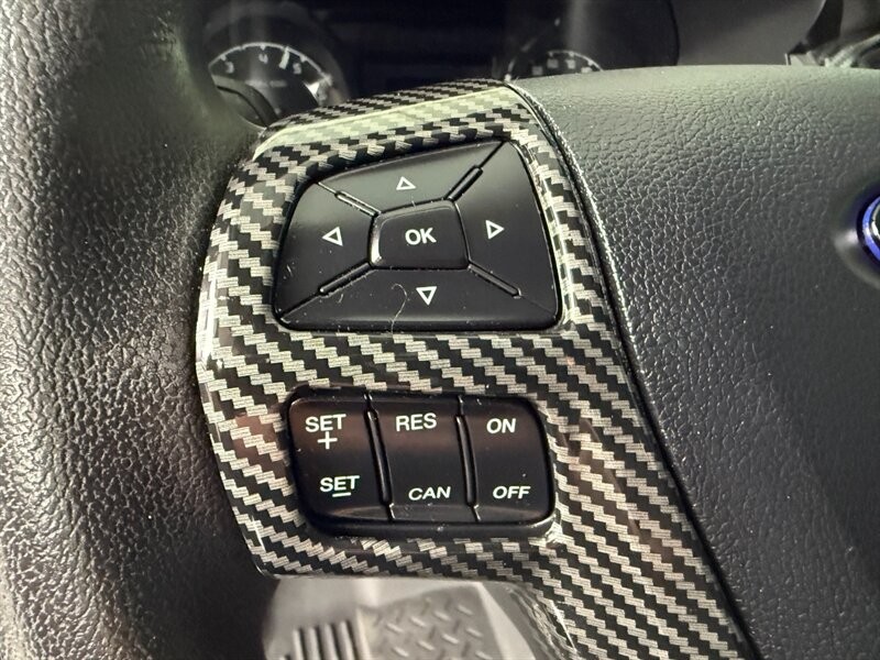 Ford Ranger Vehicle Full-screen Gallery Image 19