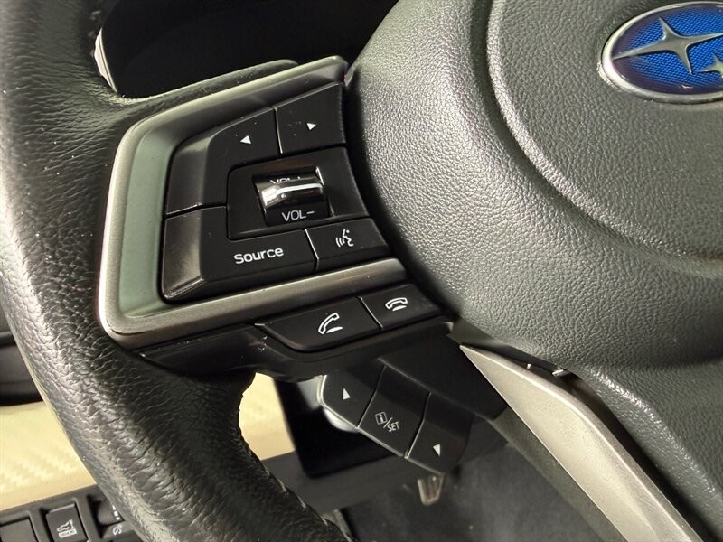 Subaru Ascent Vehicle Full-screen Gallery Image 21