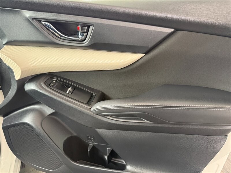 Subaru Ascent Vehicle Full-screen Gallery Image 29