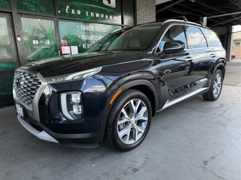 Hyundai Palisade Vehicle Full-screen Gallery Image 01