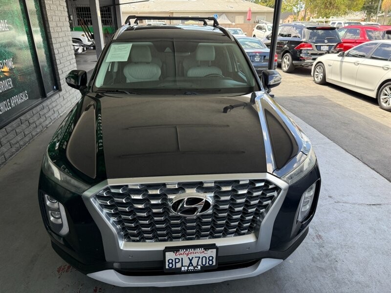 Hyundai Palisade Vehicle Full-screen Gallery Image 13
