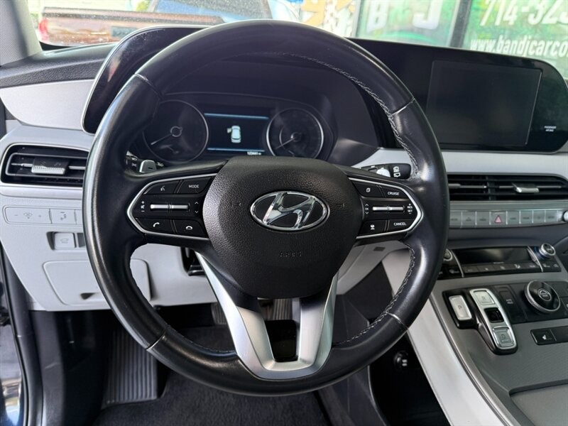 Hyundai Palisade Vehicle Full-screen Gallery Image 21