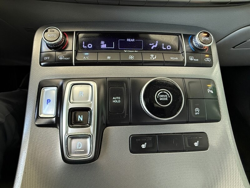 Hyundai Palisade Vehicle Full-screen Gallery Image 36