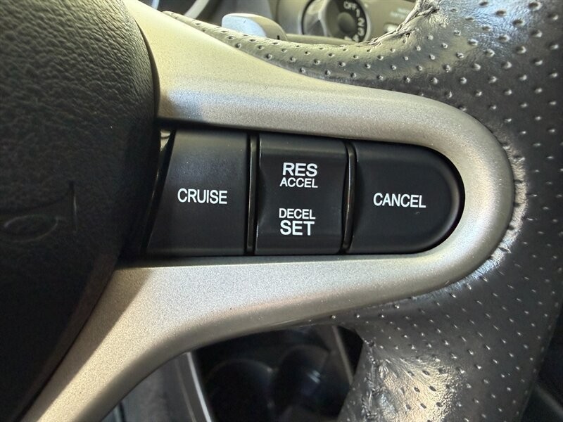 Honda Fit Vehicle Full-screen Gallery Image 20