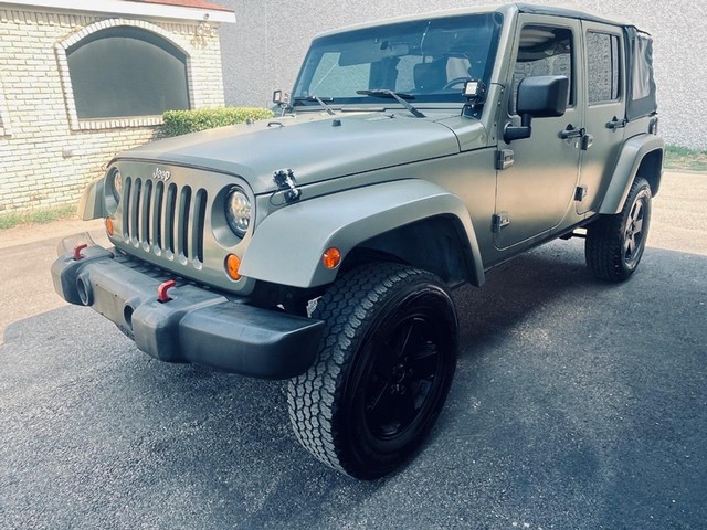 more details - jeep wrangler