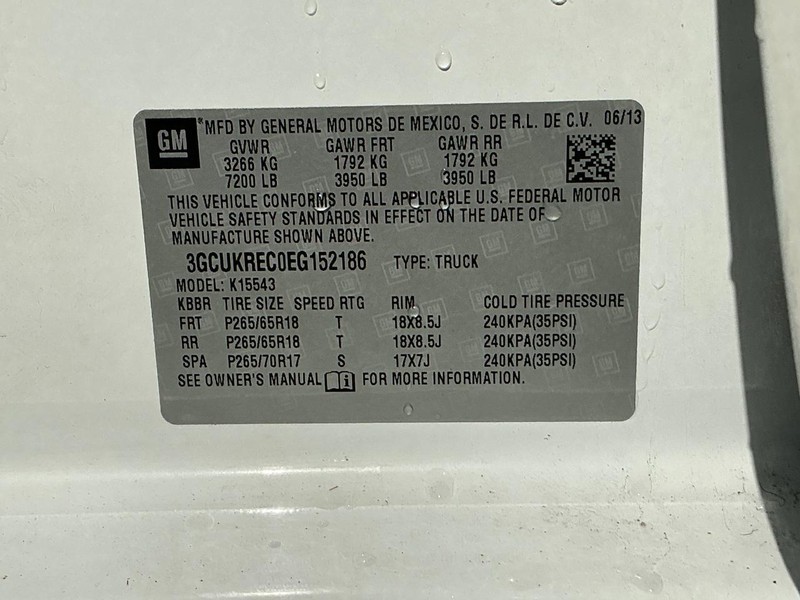 Chevrolet Silverado 1500 Vehicle Full-screen Gallery Image 23