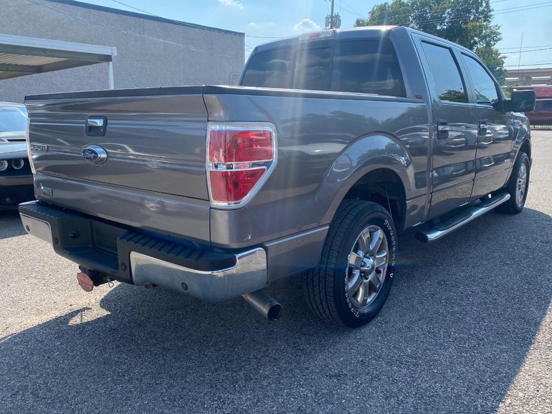 2014 Ford F-150 XLT photo 5