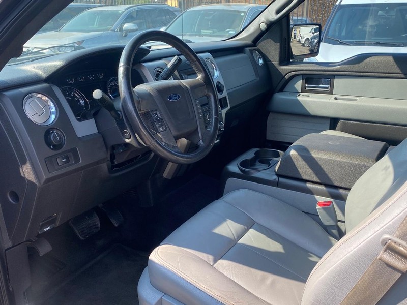 2014 Ford F-150 XLT photo 9