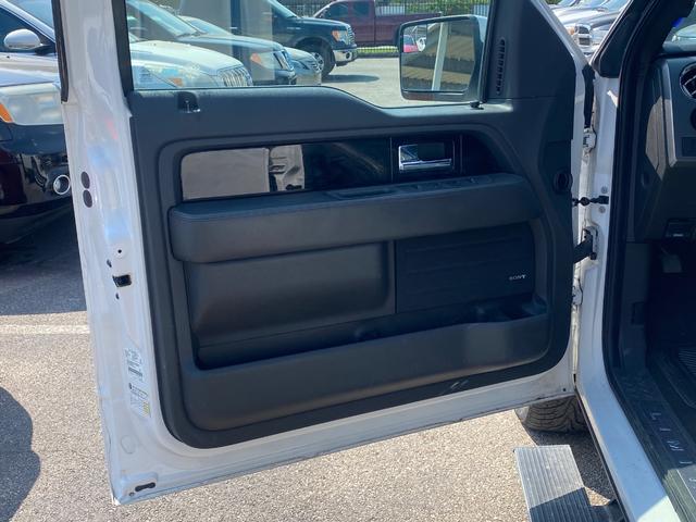 2014 Ford F-150 Limited photo 10