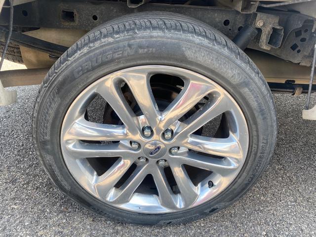 2014 Ford F-150 Limited photo 22