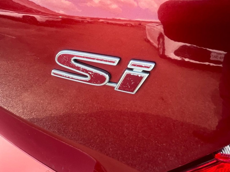 Honda Civic Sedan Vehicle Full-screen Gallery Image 27