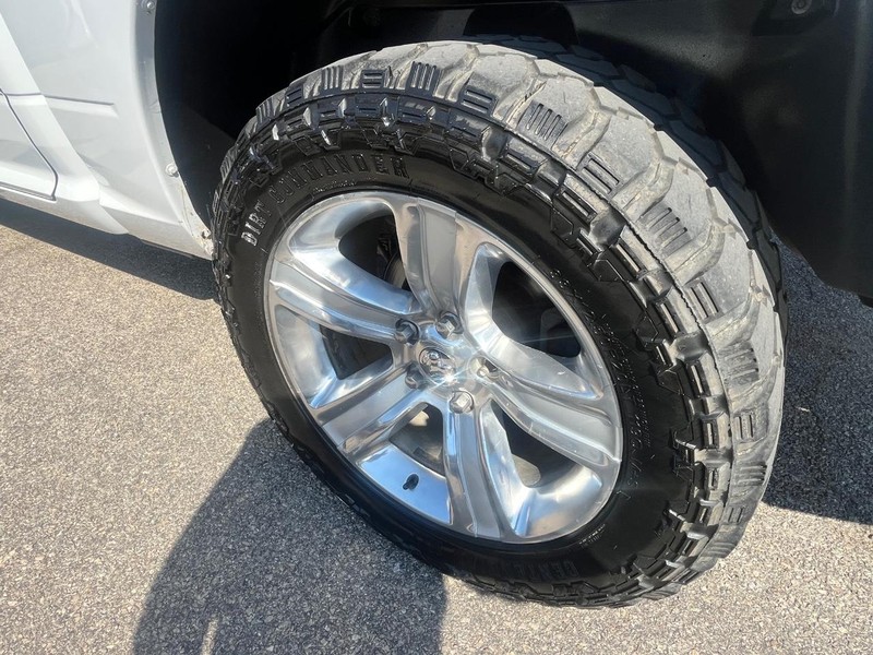 Ram 1500 Vehicle Full-screen Gallery Image 19