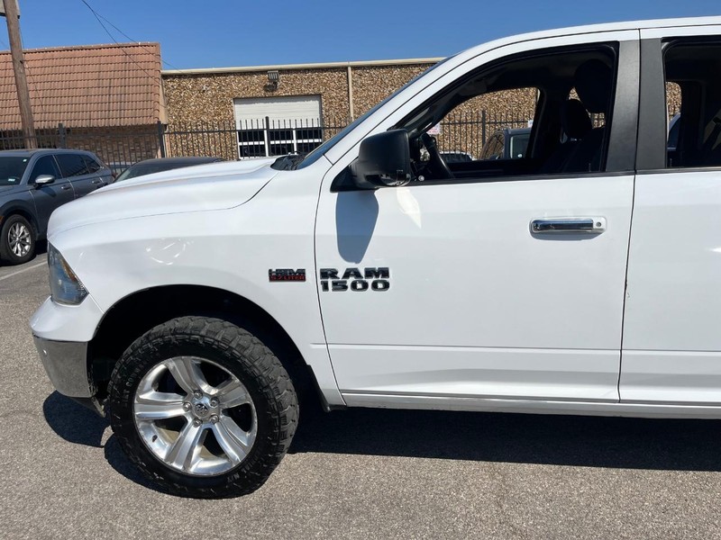 Ram 1500 Vehicle Full-screen Gallery Image 29